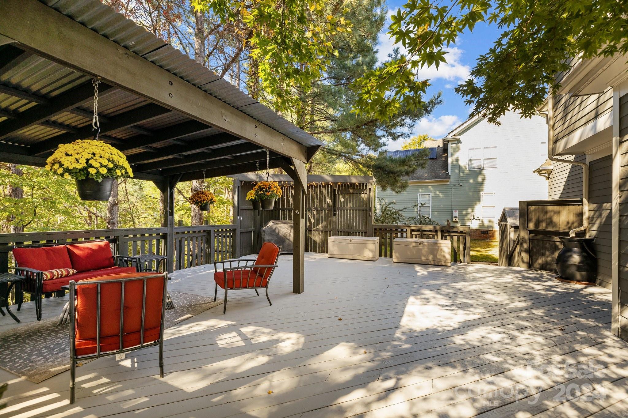 1106 Dove Trace Tega Cay, SC 29708 - Photo 26 of 38 a view of a chairs and table in the patio