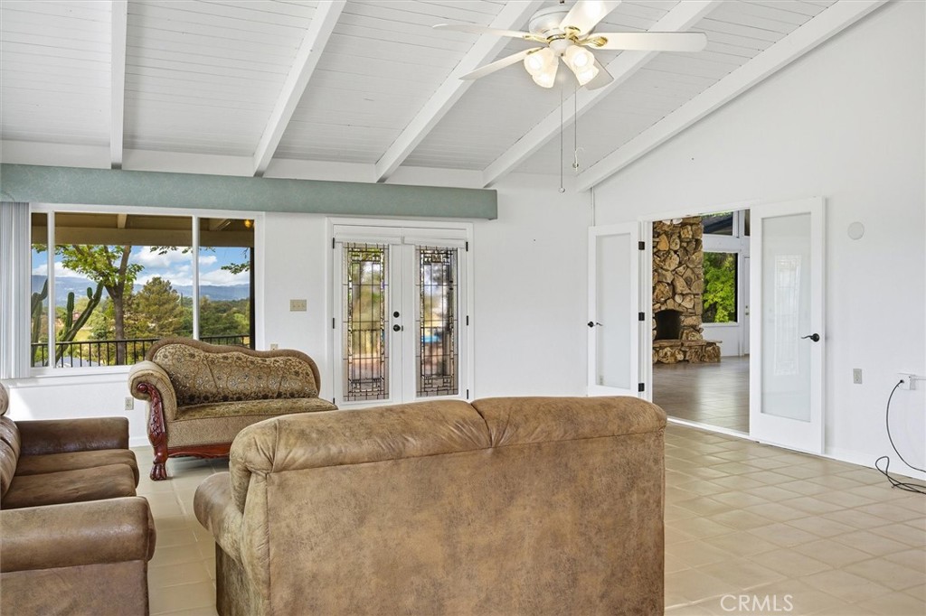 3330 South El Pomar Road Templeton, CA 93465 - Photo 17 of 74