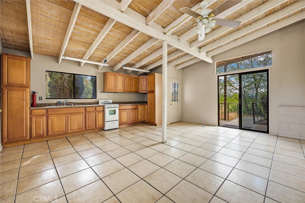 3330 South El Pomar Road Templeton, CA 93465 - Photo 30 of 74