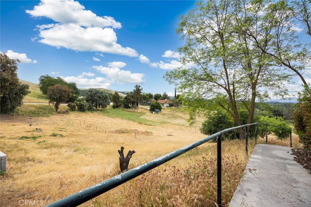 3330 South El Pomar Road Templeton, CA 93465 - Photo 39 of 74