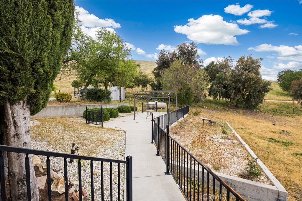 3330 South El Pomar Road Templeton, CA 93465 - Photo 40 of 74