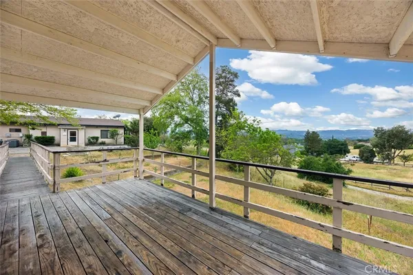 $1,250,000 | 3330 South El Pomar Road, Templeton, CA 93465