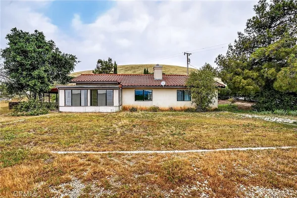 $1,250,000 | 3330 South El Pomar Road, Templeton, CA 93465