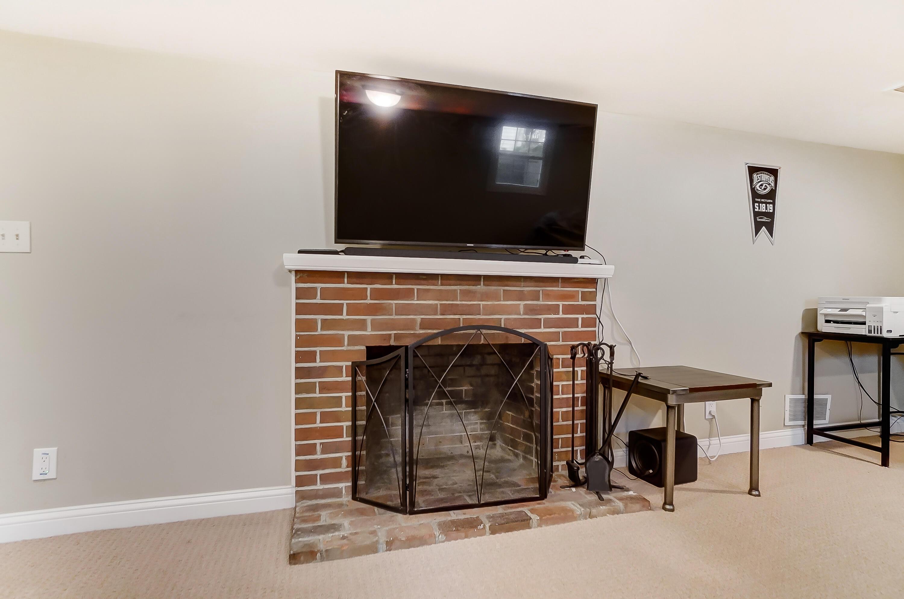 111 Aldrich Road Columbus, OH 43214 - Photo 35 of 54 036