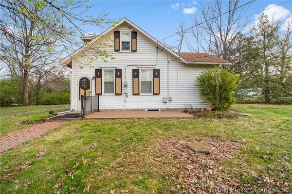 $250,000 | 703 Brittany Lane, New Albany, IN 47150