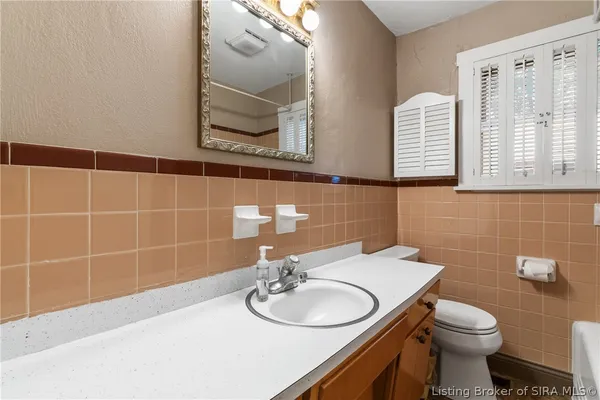 $250,000 | 703 Brittany Lane, New Albany, IN 47150