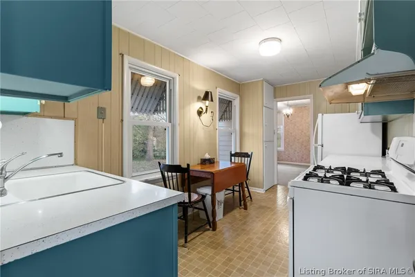 $250,000 | 703 Brittany Lane, New Albany, IN 47150