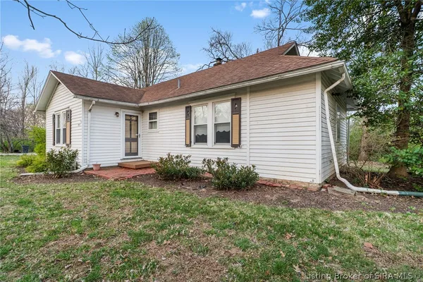 $250,000 | 703 Brittany Lane, New Albany, IN 47150