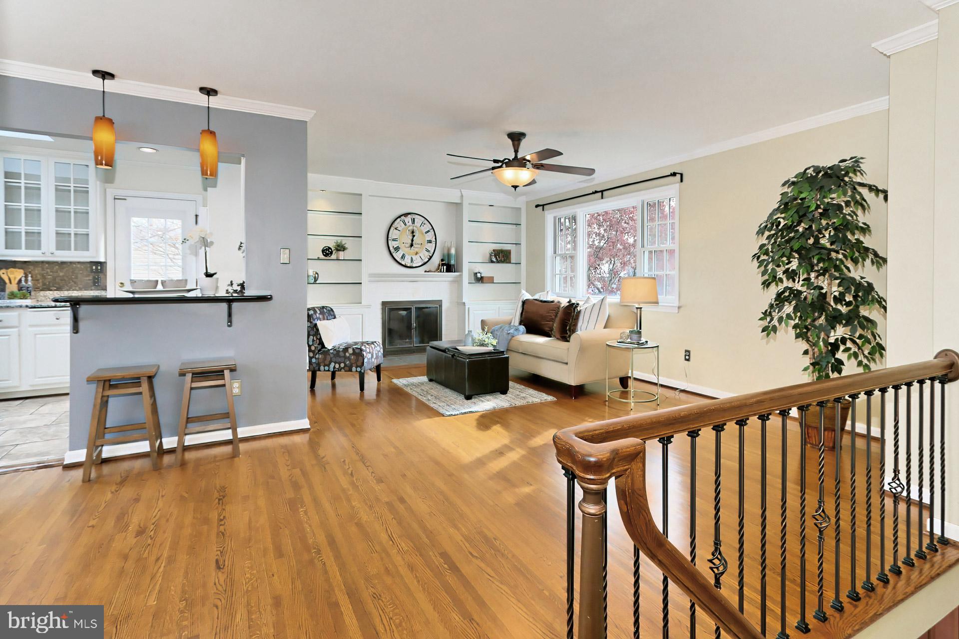 7718 Viceroy Street Springfield, VA 22151 - Photo 5 of 39 Wide open living