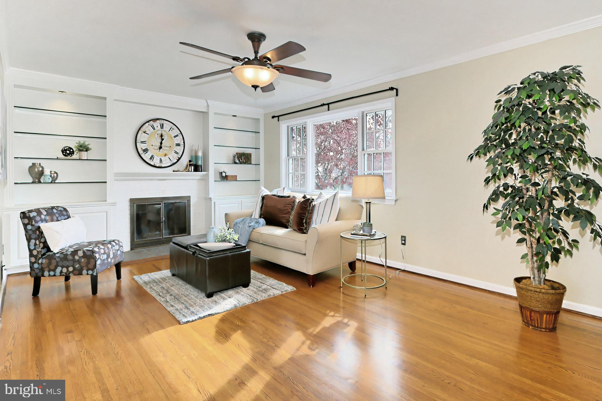 7718 Viceroy Street Springfield, VA 22151 - Photo 6 of 39 Beautiful picture window