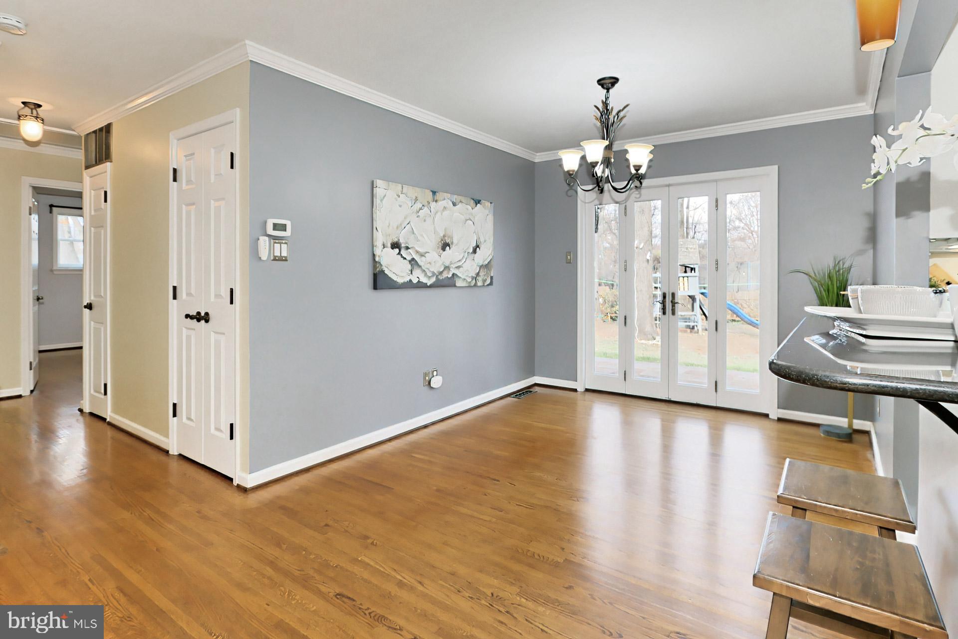 7718 Viceroy Street Springfield, VA 22151 - Photo 9 of 39 Huge dining room