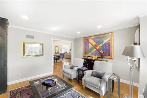 $895,000 | 7853 Howe Circle, Prairie Village, KS 66208