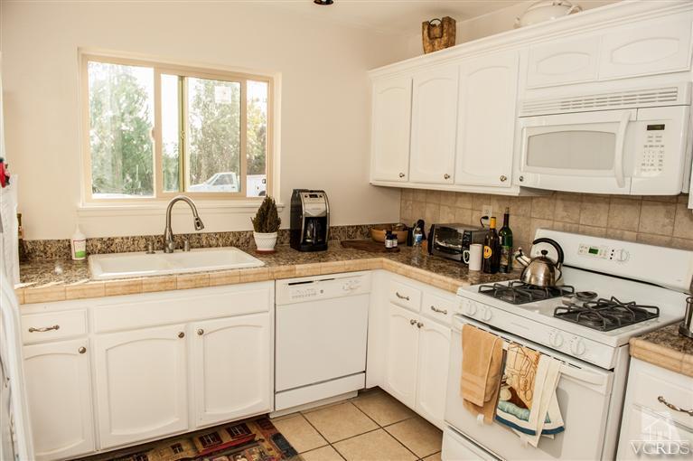 14961 Reedley Street Moorpark, CA 93021 - Photo 6 of 15 Additional Photo
