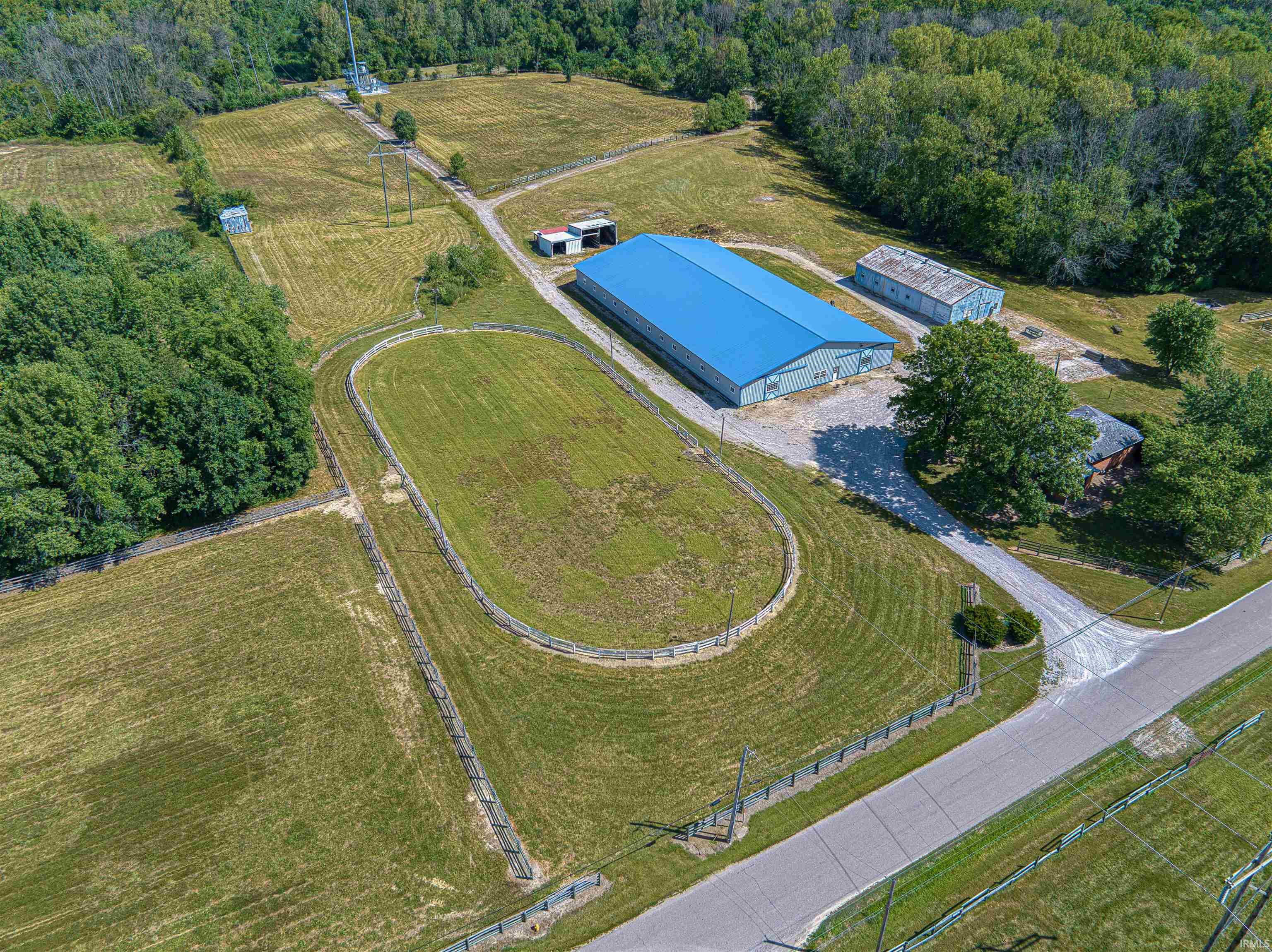 5300 Heckel Road Evansville, IN 47725 - Photo 3 of 21