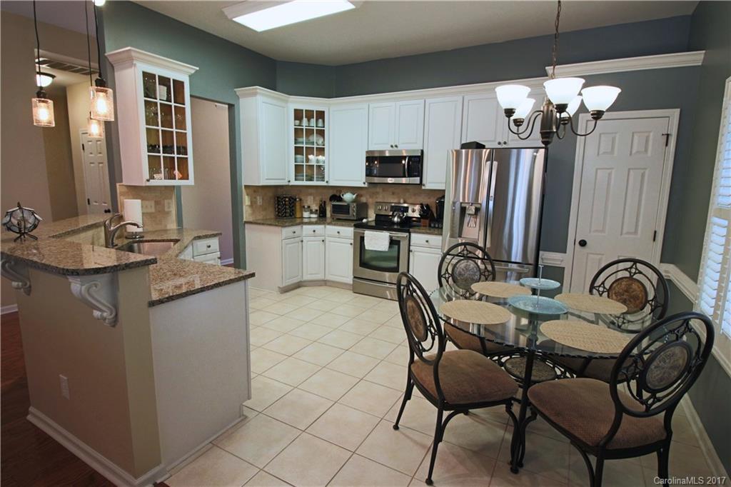 137 Comata Road, Unit 6 Mooresville, NC 28117 - Photo 6 of 24 Gallery Image 6