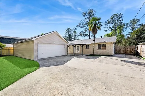 $1,700 | 1480 Florida Avenue, Slidell, LA 70458
