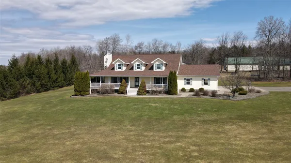 $998,000 | 296 Hinsdale Road, Whitney Point, NY 13862