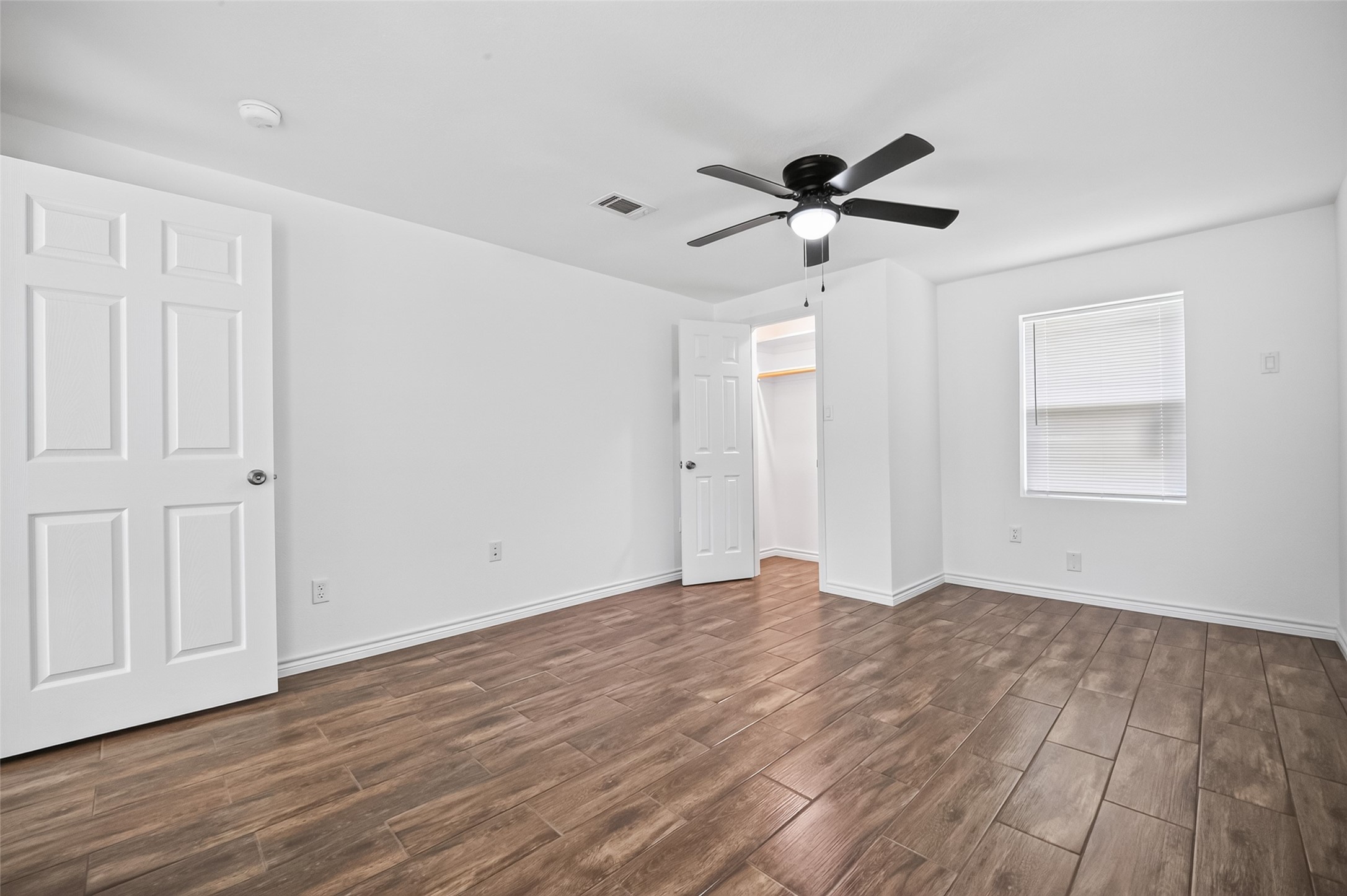 3530 Rosedale Street Houston, TX 77004 - Photo 31 of 50 Bedroom 2
