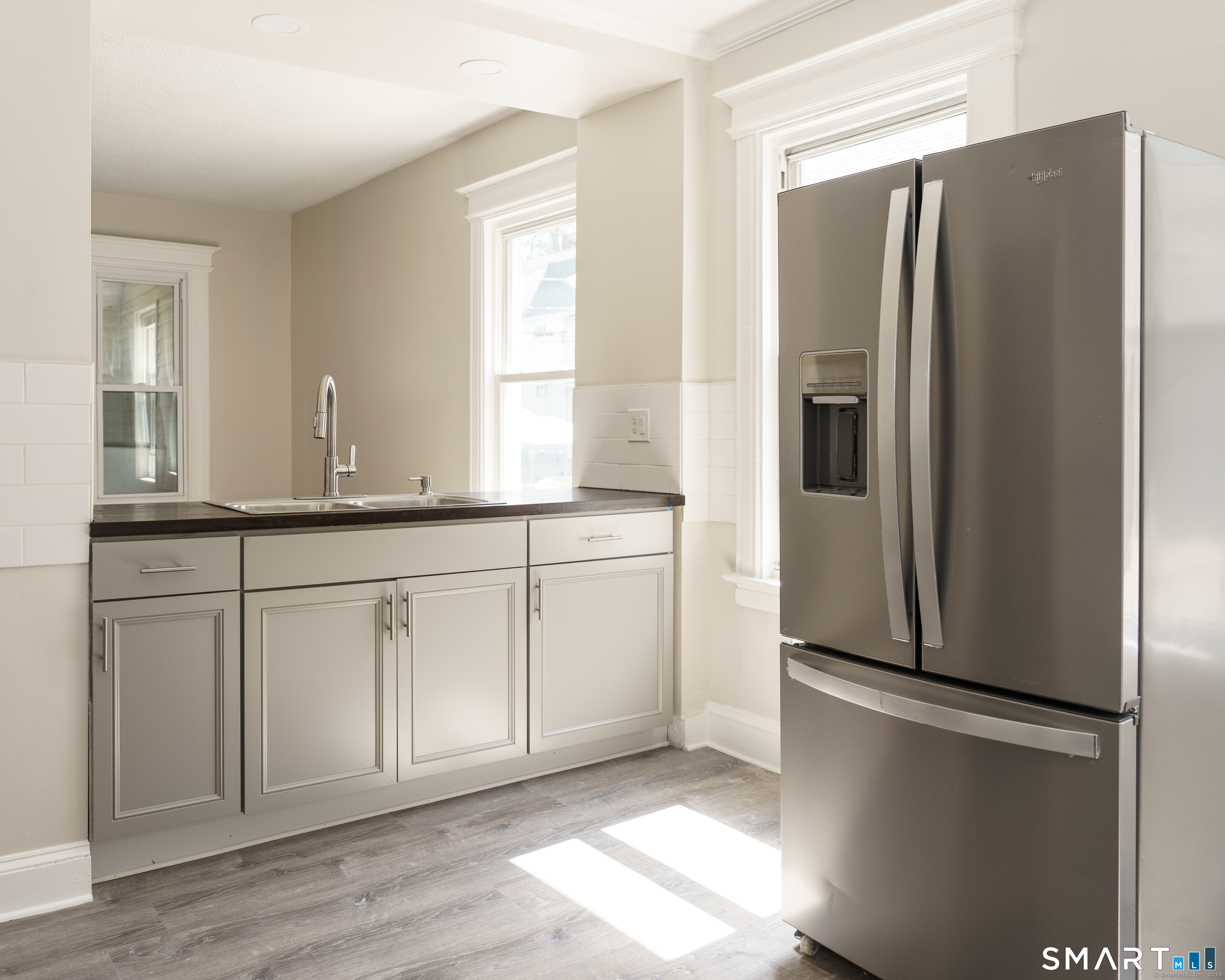 103 Baltimore Street Hartford, CT 06112 - Photo 10 of 11