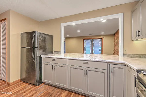 $155,000 | 500 Fleetwood Drive, Unit 7, Kingsport, TN 37660