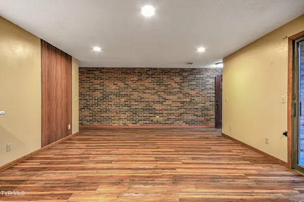 $155,000 | 500 Fleetwood Drive, Unit 7, Kingsport, TN 37660