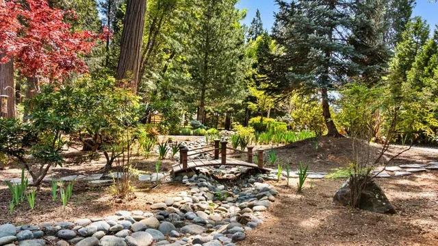 a view of a parking garage door