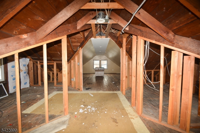 308 Hoboken Road, Unit 2 East Rutherford, NJ 07073 - Photo 15 of 18
