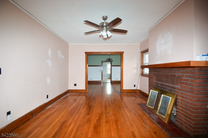 308 Hoboken Road, Unit 2 East Rutherford, NJ 07073 - Photo 10 of 18