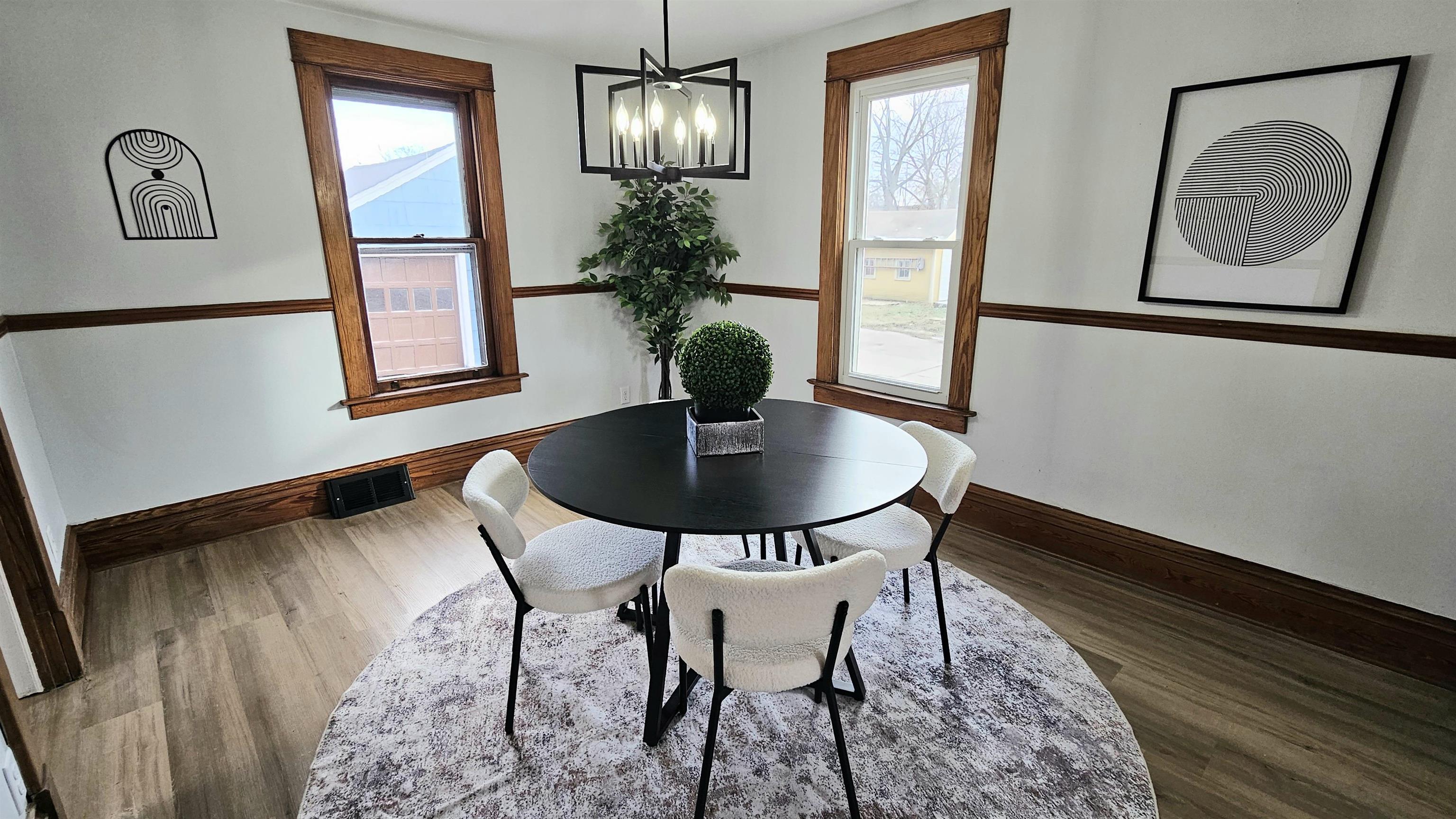 1151 Oak Street Beloit, WI 53511 - Photo 12 of 50