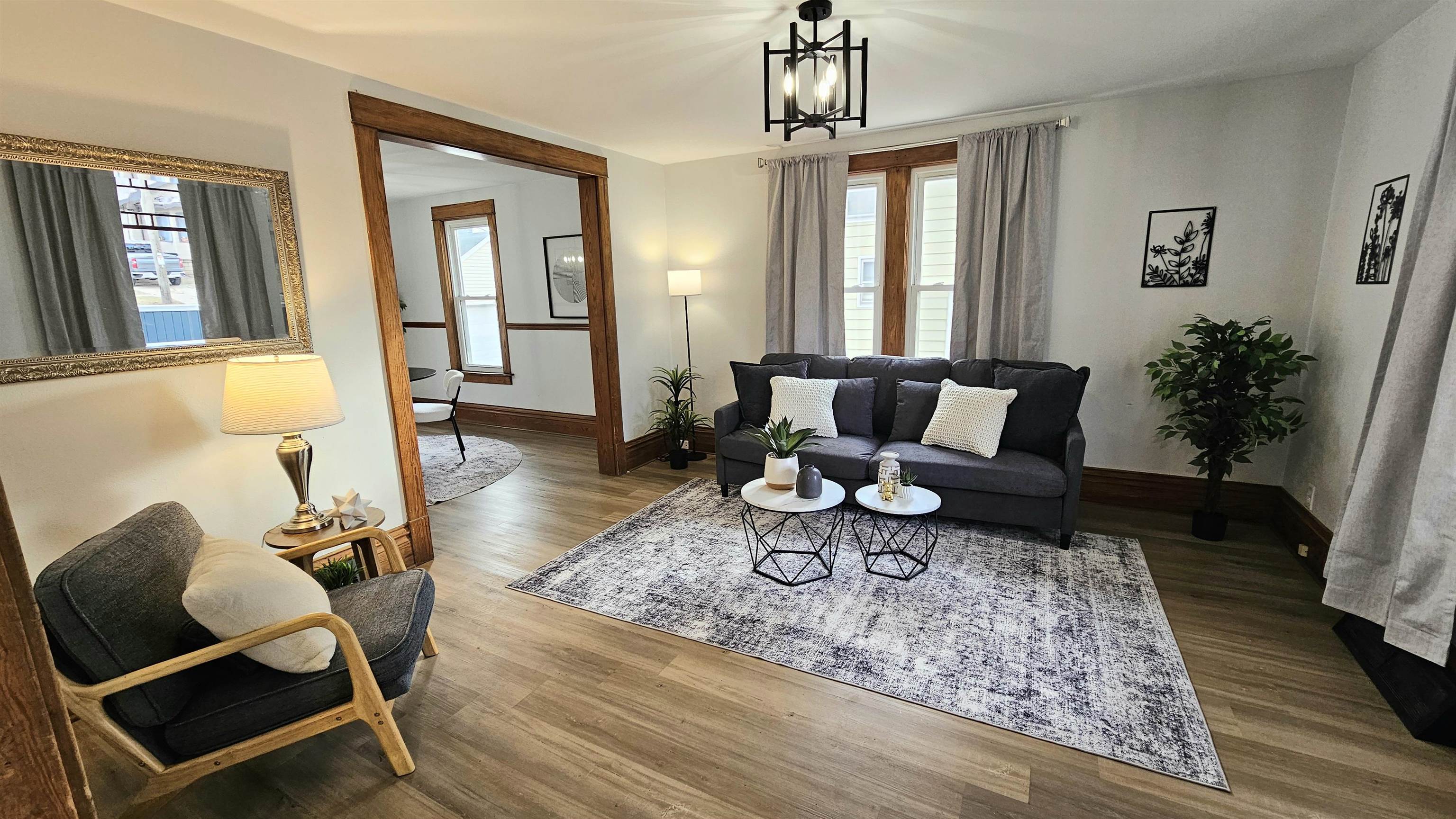 1151 Oak Street Beloit, WI 53511 - Photo 3 of 50