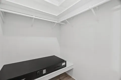 $798,000 | 4000 Farm Hill Boulevard, Unit 204, Redwood City, CA 94061