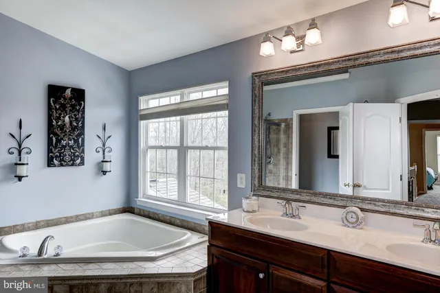 $4,000 | 20024 Northville Hills Terrace, Ashburn, VA 20147