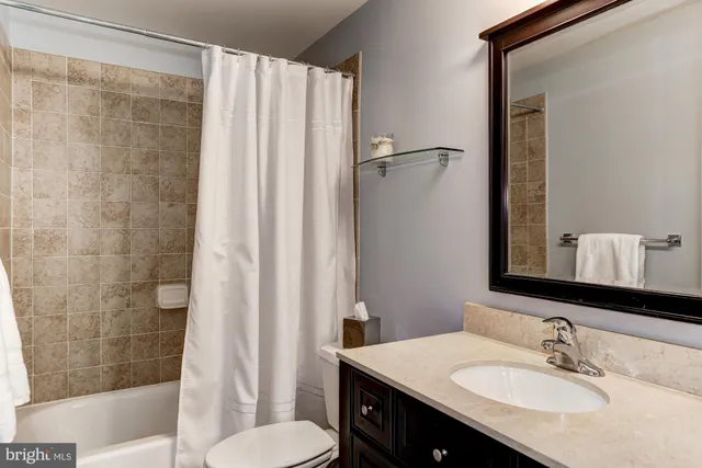 $4,000 | 20024 Northville Hills Terrace, Ashburn, VA 20147