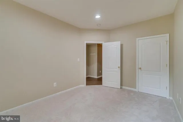 $4,000 | 20024 Northville Hills Terrace, Ashburn, VA 20147