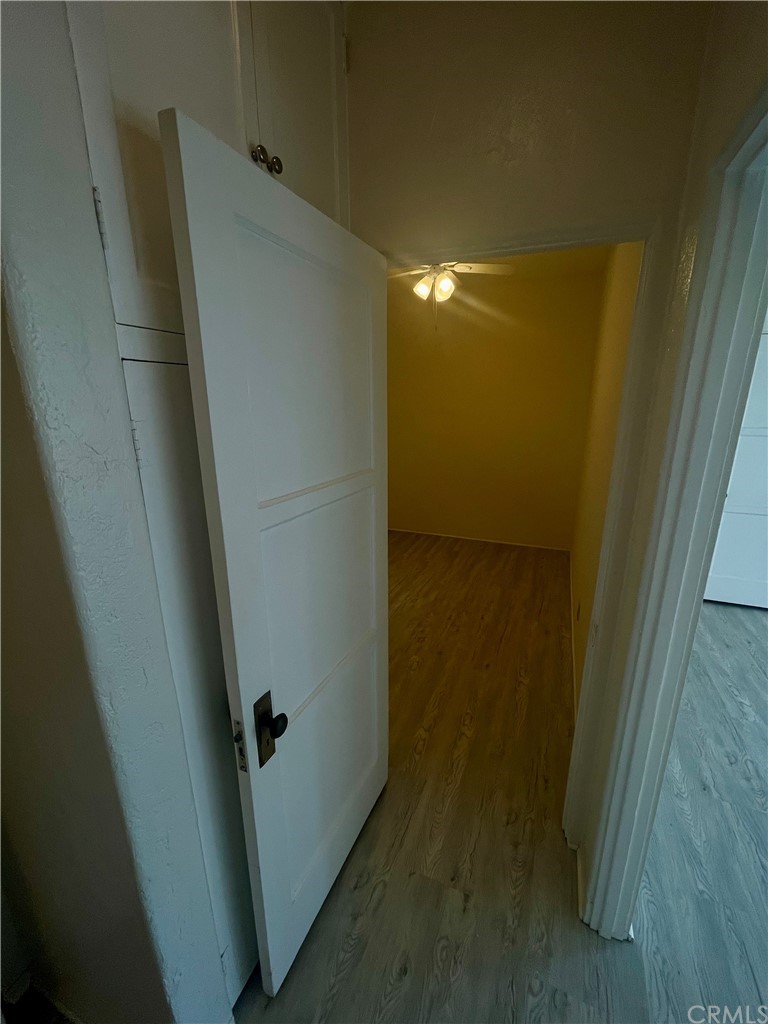 2802 Ocean Drive Manhattan Beach, CA 90266 - Photo 17 of 22 a view of closet