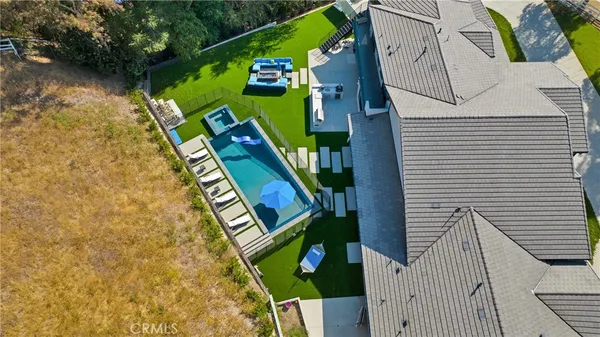 $5,000,000 | 6006 Spring Valley Road, Hidden Hills, CA 91302