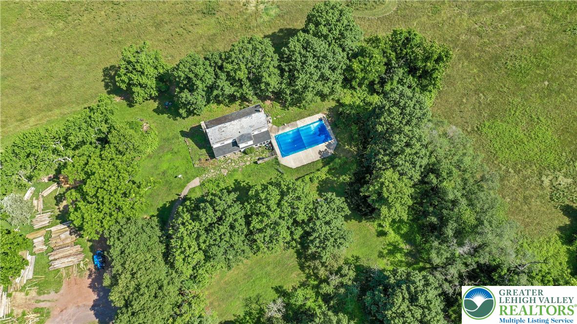 663 Kintner Road Kintnersville, PA 18930 - Photo 27 of 31 Gallery Image 27
