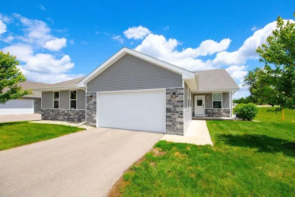 $349,900 | 137 Bristle Way, Edgerton, WI 53534