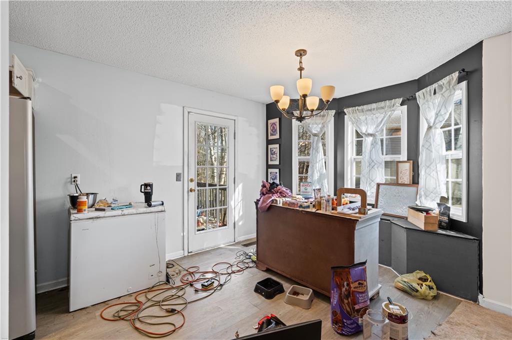 115 Cash Way Rockmart, GA 30153 - Photo 12 of 35 a room with furniture and window