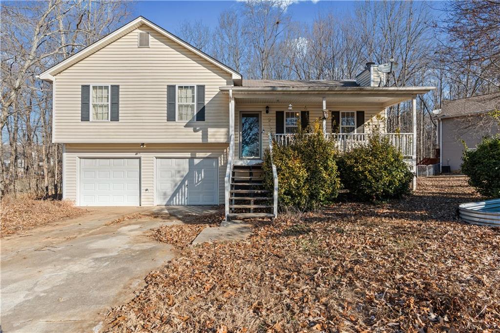 115 Cash Way Rockmart, GA 30153 - Photo 2 of 35 a front view of a house with a yard