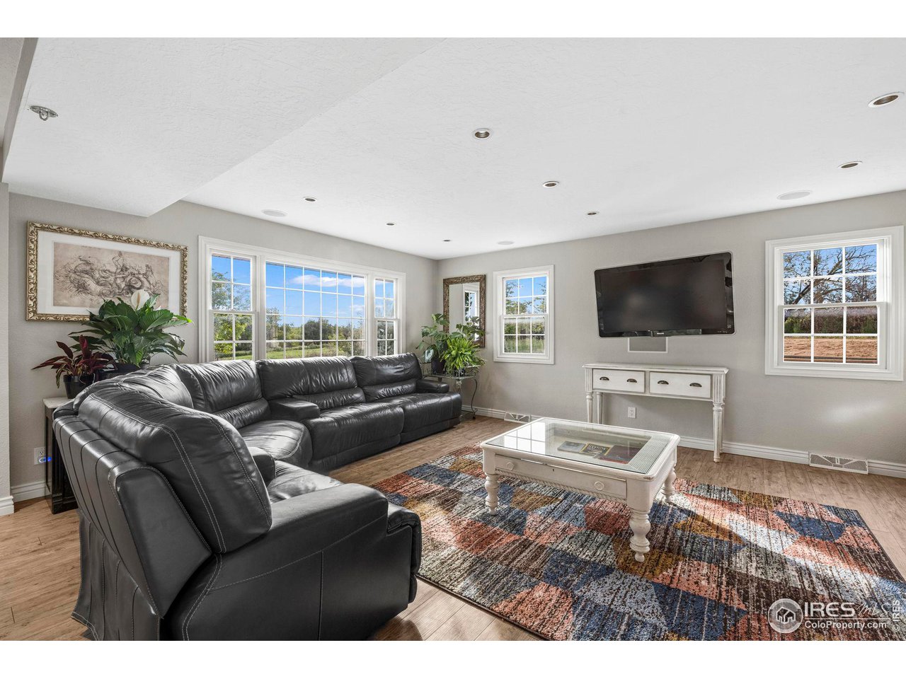 14 Dos Rios Greeley, CO 80634 - Photo 3 of 39 Gallery Image 3