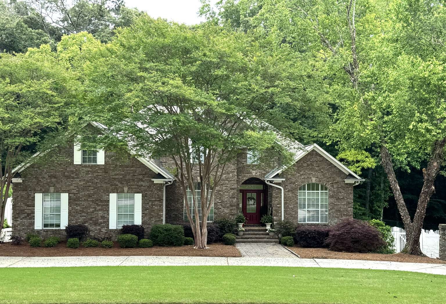 513 Owen Road Leeds, AL 35094 - Photo 1 of 25 a front view of a house with a yard