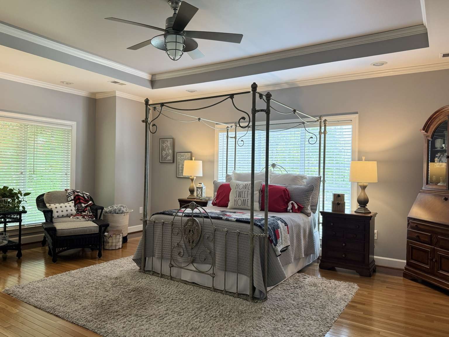 513 Owen Road Leeds, AL 35094 - Photo 13 of 25 a living room with furniture a flat screen tv and a table