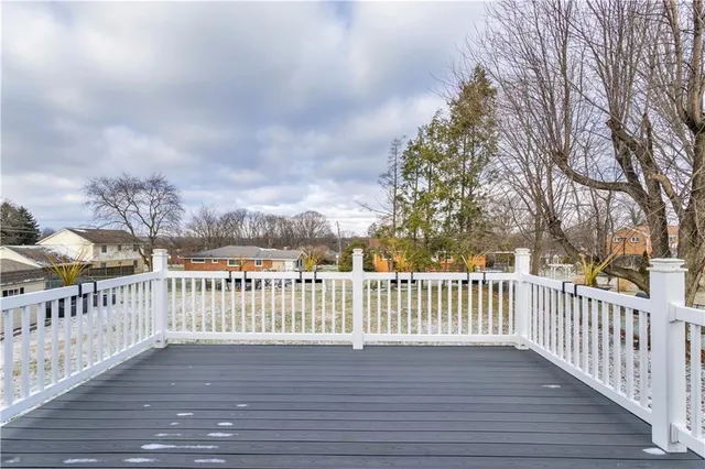 $349,900 | 221 Roxbury Drive, Greensburg, PA 15601