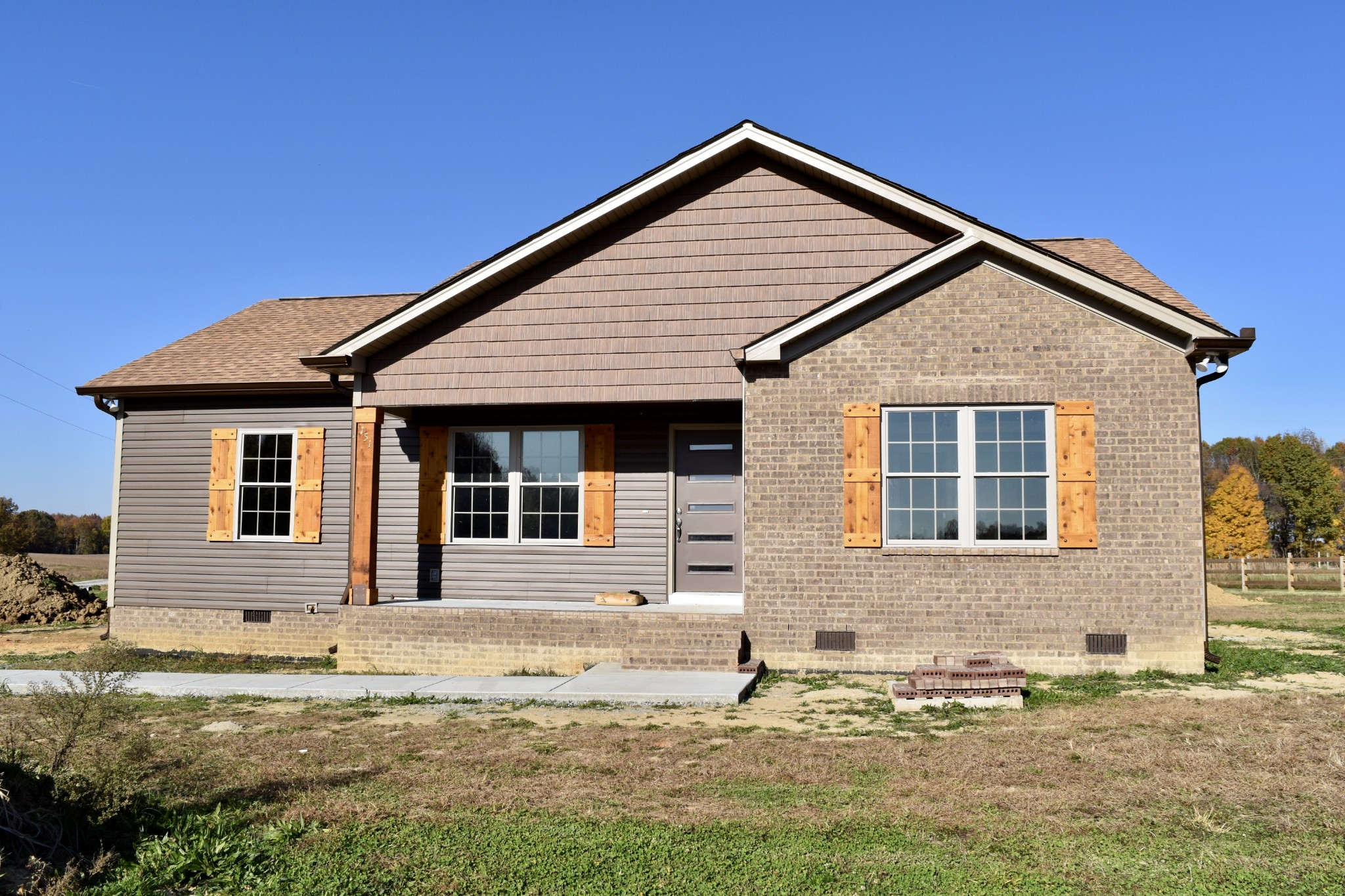 151 East Carter Road Portland, TN 37148 - Photo 1 of 14 a front view of a house