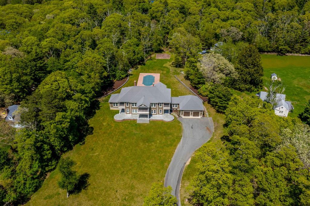 185 Gaffney Road Dartmouth, MA 02748 - Photo 1 of 42