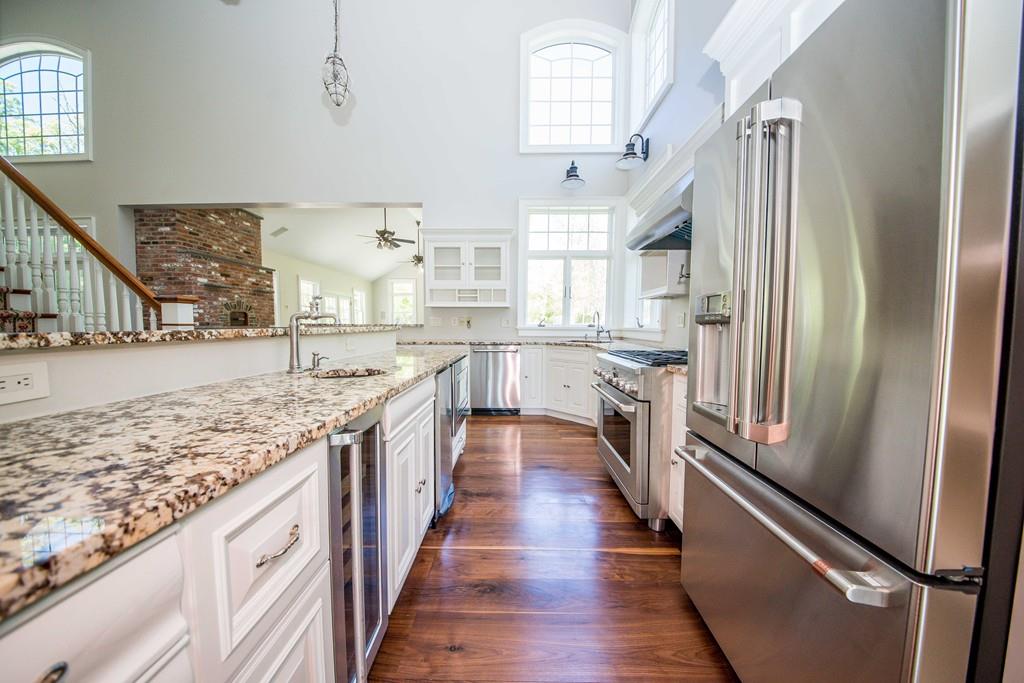 185 Gaffney Road Dartmouth, MA 02748 - Photo 20 of 42