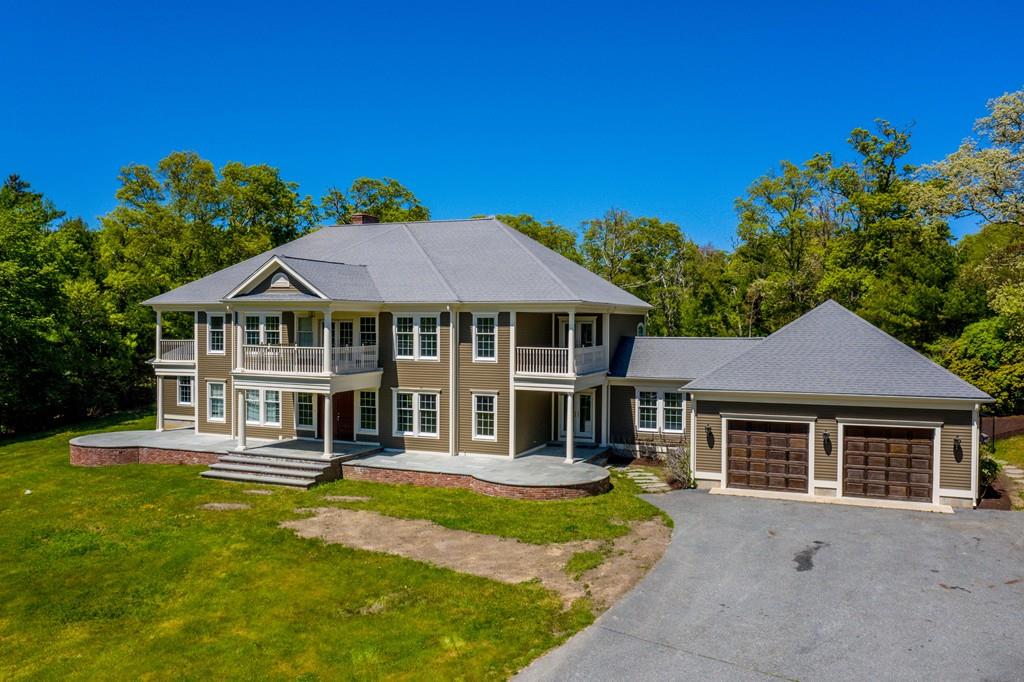 185 Gaffney Road Dartmouth, MA 02748 - Photo 3 of 42