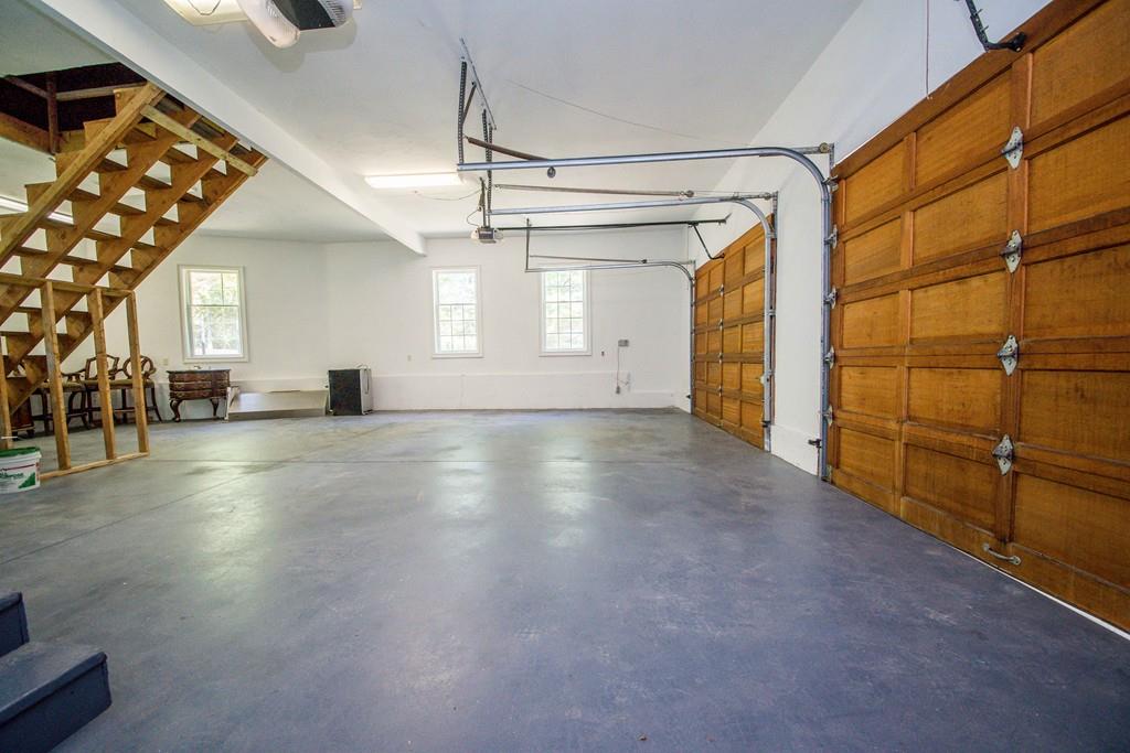 185 Gaffney Road Dartmouth, MA 02748 - Photo 34 of 42