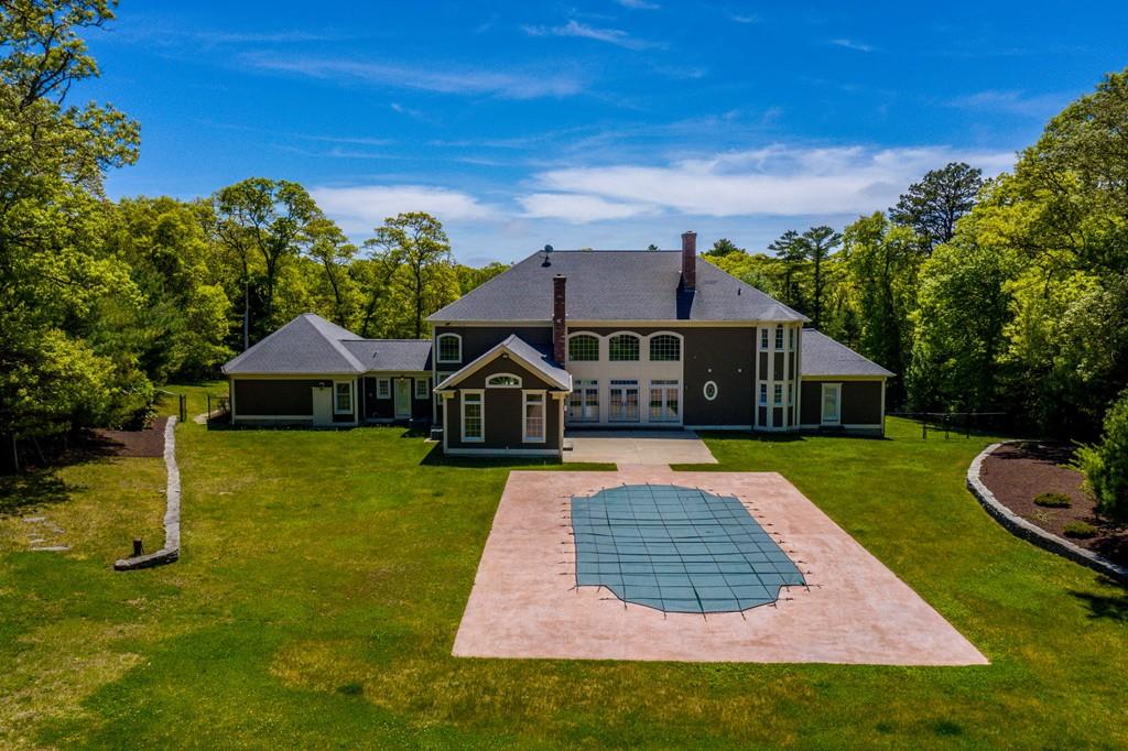 185 Gaffney Road Dartmouth, MA 02748 - Photo 4 of 42